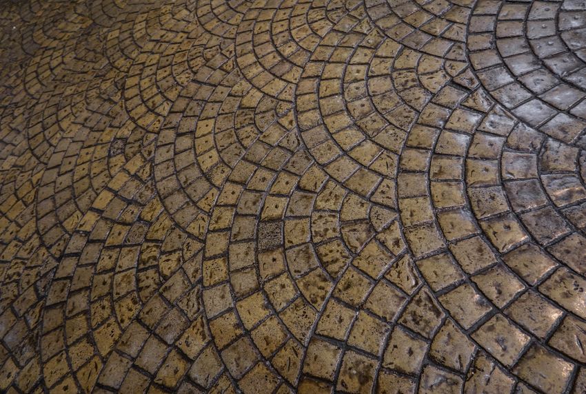 Cobblestone stamped concrete pattern